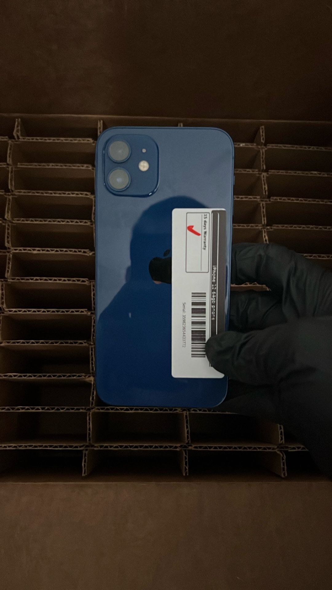 Fully Apple iPhone 12 64GB Blue with screen protector