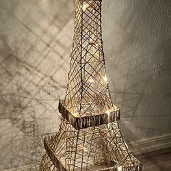 Eiffel Tower 