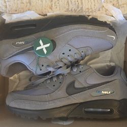 Nike Air Max 90 (Size 9)- Smoke Grey / Black - Light Photo Blue
