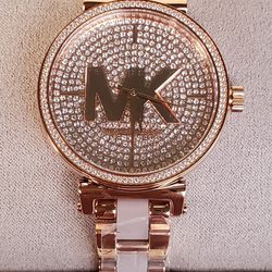 Michael Kors Women's Baby Pink With Rosegold Watch Perfect Mother's Day 🎁 