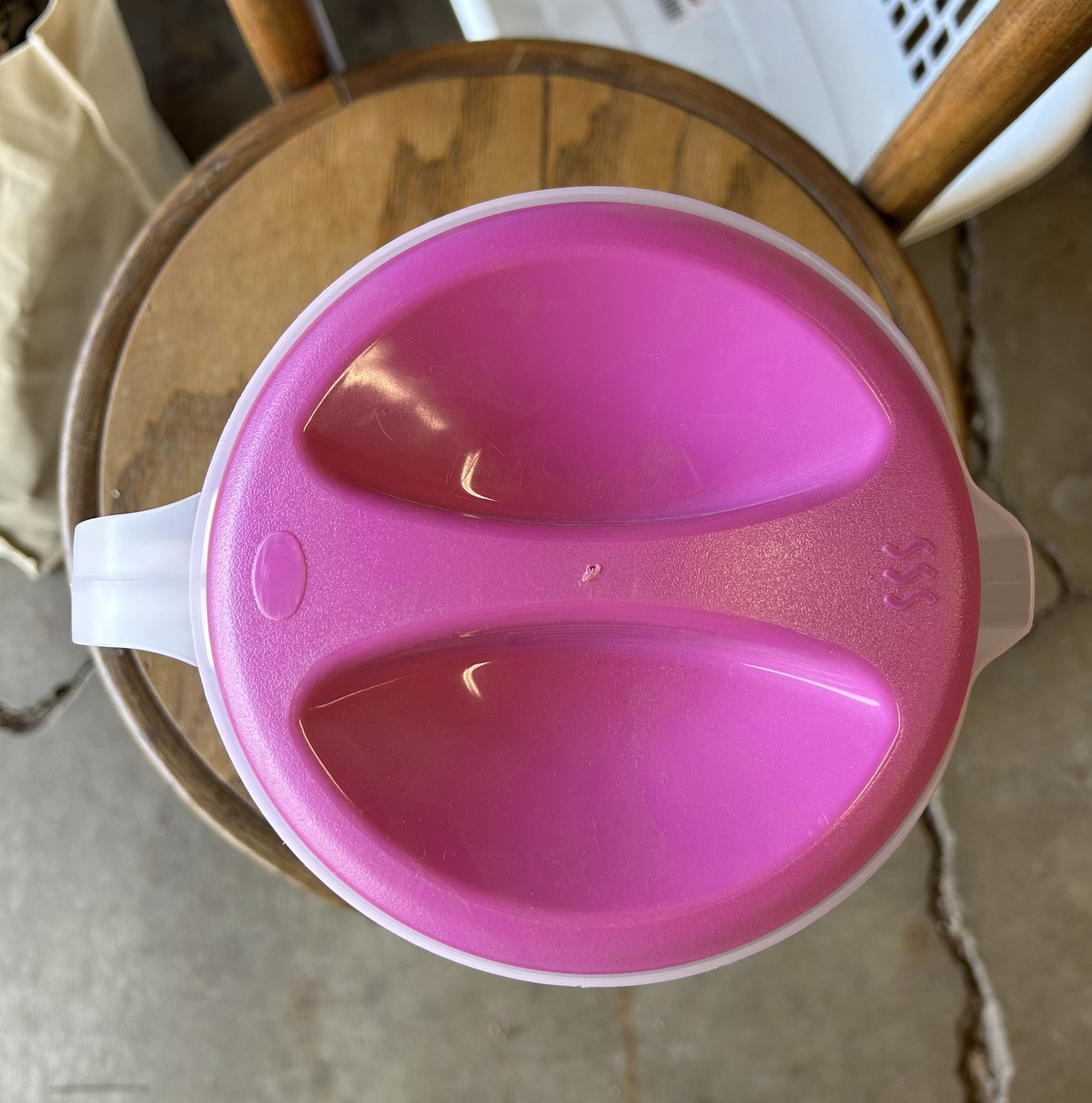 Rubbermaid Pitcher for Sale in Round Lake Heights, IL - OfferUp