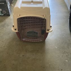 Dog kennel for medium size dog up to 40 Lbs 