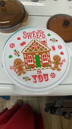 Plastic Gingerbread Cupcake Or Cookie Container $1