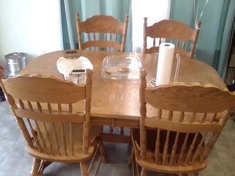 Dinning Table