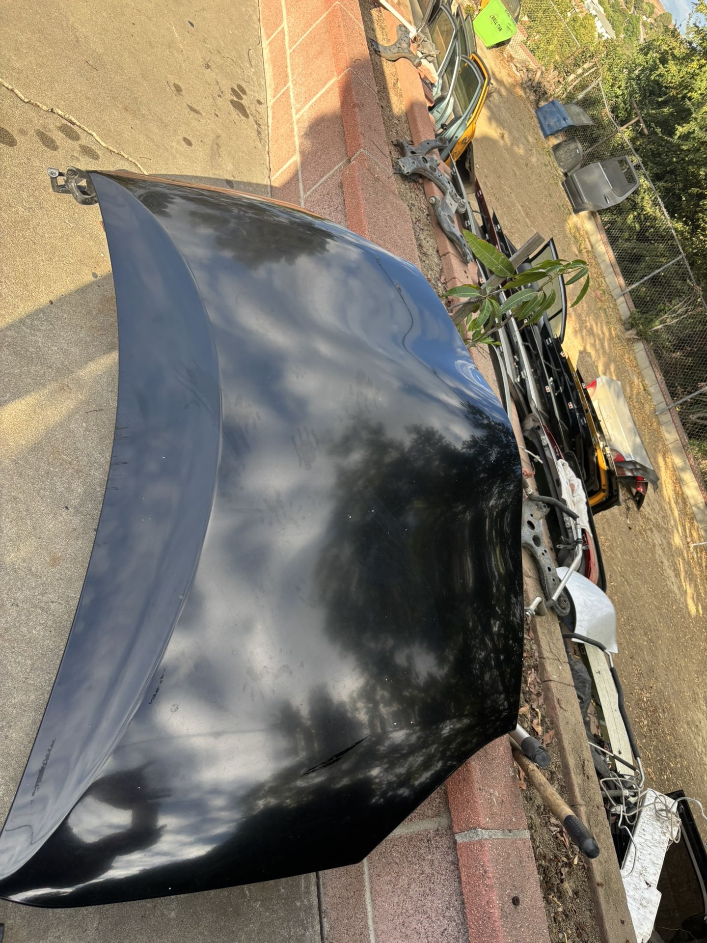 HOOD WITH HINGES 2015 TOYOTA PRIUS (BLACK COLOR), OEM.