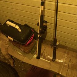 2 Spinners  And Rod  And 3 Tackle Boxes  Full Of Bass Lures Pick Up In Gaffney Only  No  Shipping 