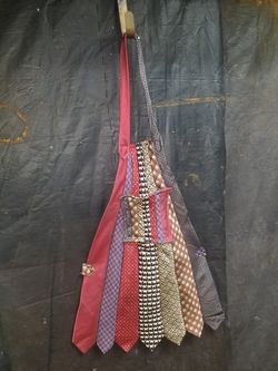 Necktie Apron