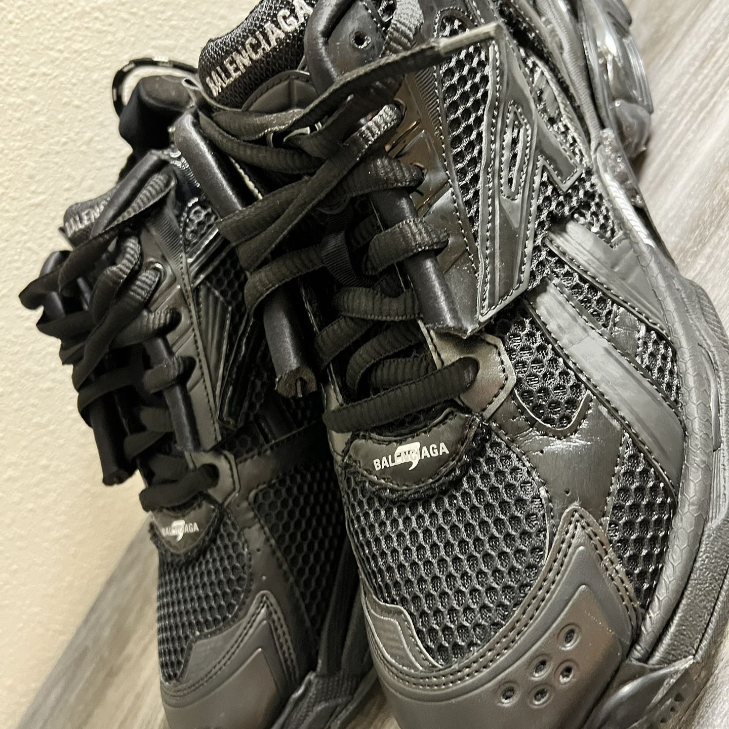 Balenciaga Runner Black 44 Us11 for Sale in Tampa, FL - OfferUp
