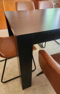Dining table with faux leather chairs (4) and 2 seater bench with back