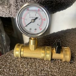 Water Pressure Gauge With Valve