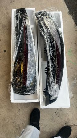 Cadillac LED Tail Lights 2018_2024