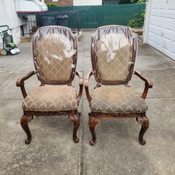 6 Large Chairs
