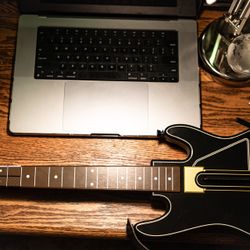 Guitar Hero Live Guitars 