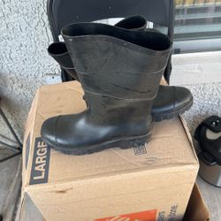 Rain Boost Size 10