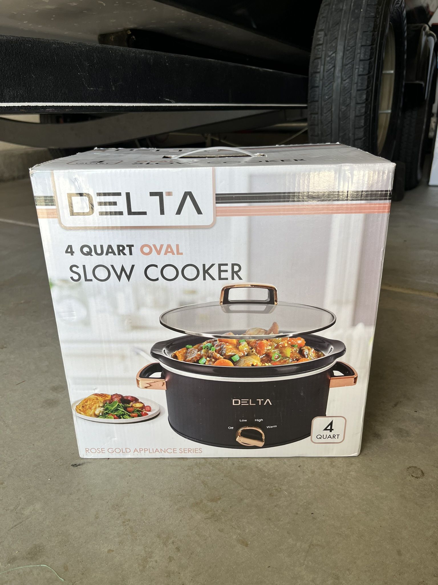 Delta 4 Quart Oval Slow Cooker