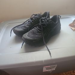 Men's sneakers