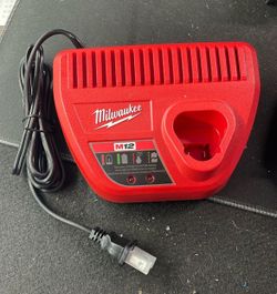 M12 Battery Charger Milwaukee
