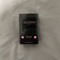 Valentino Born In Roma