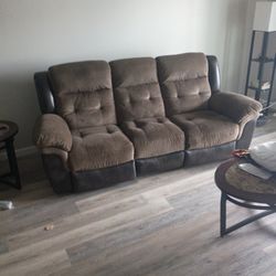 Tacoma Dual Power Reclining Sofa