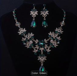 Beautiful green set