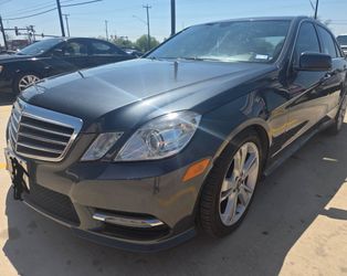 2013 Mercedes Benz E350 4D