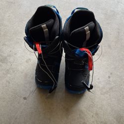 Burton Snowboard Boots. Size 4
