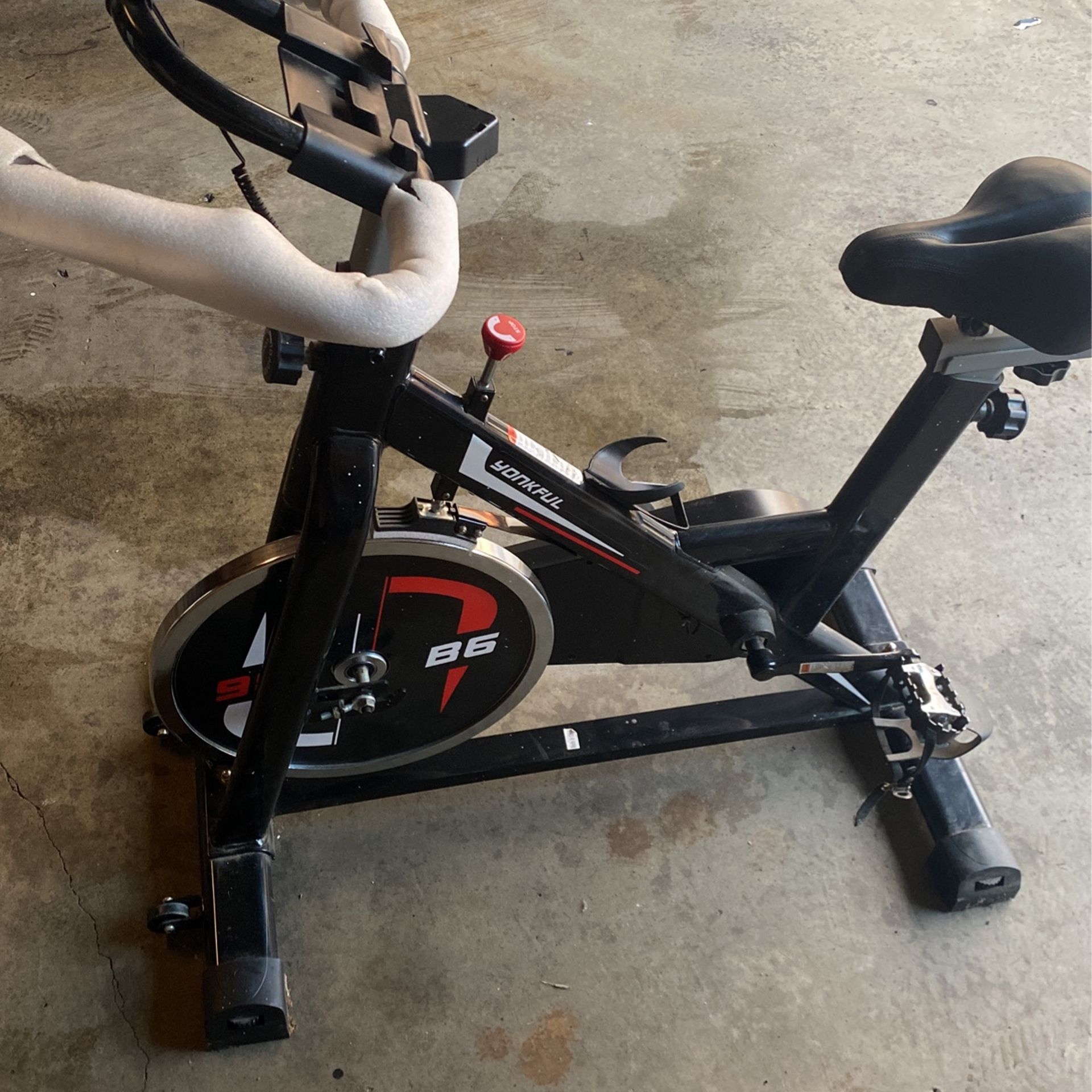 Yonkful 86 Stationary Cycle for Sale in Colton CA OfferUp