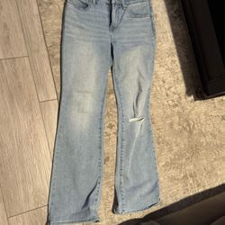 Levi And Lucky Jeans 