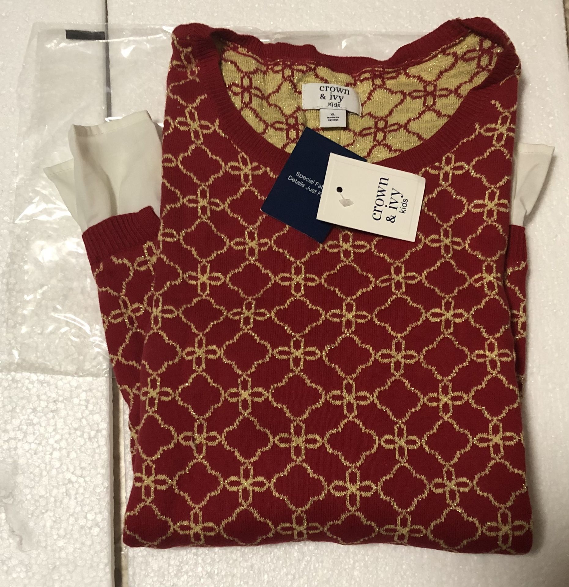 Crown & Ivy Kids Red Sweater XL