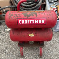 Craftsman  4 Gallon Compressor 