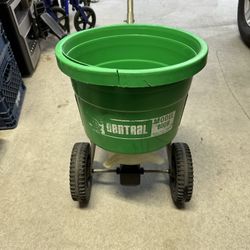 Fertilizer Spreader