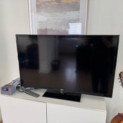 RCA-46" LED LCD FULL HDTV with Super Nintento and games!
