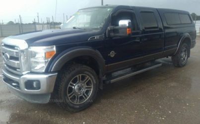 2011 f350 $12,500 6.7 diesel 4x4, salvage title, 105k miles, black leather, navigation, camper.