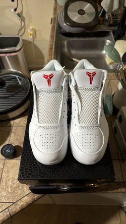 Kobe 4 Protro Draft Pack “Memphis”
