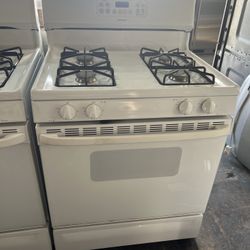 Hot Point 30”Wide Gas Range Stove In White