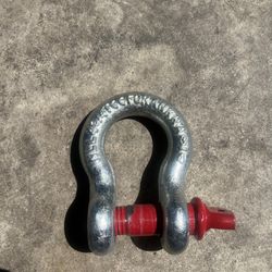 4 3/4 T Shackles