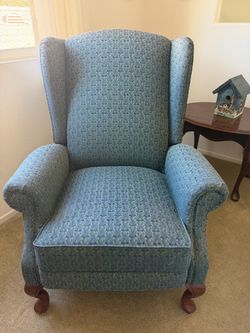 Light green Wingback Armchair with Wood Legs