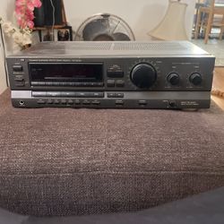 Synthesizer Stereo Receiver 