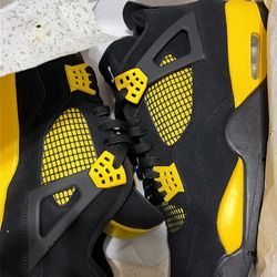 Jordan 4