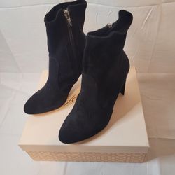 Badgley Mischka Black Microsuede Booties 7.5M NWB