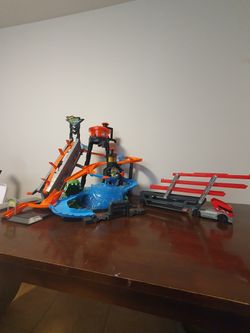 hot wheels toys $70