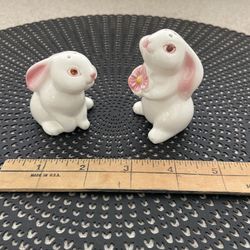Avon Bunny Salt & Pepper Set
