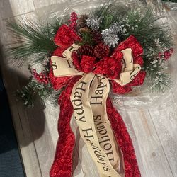 Christmas Decor - Door Wreath