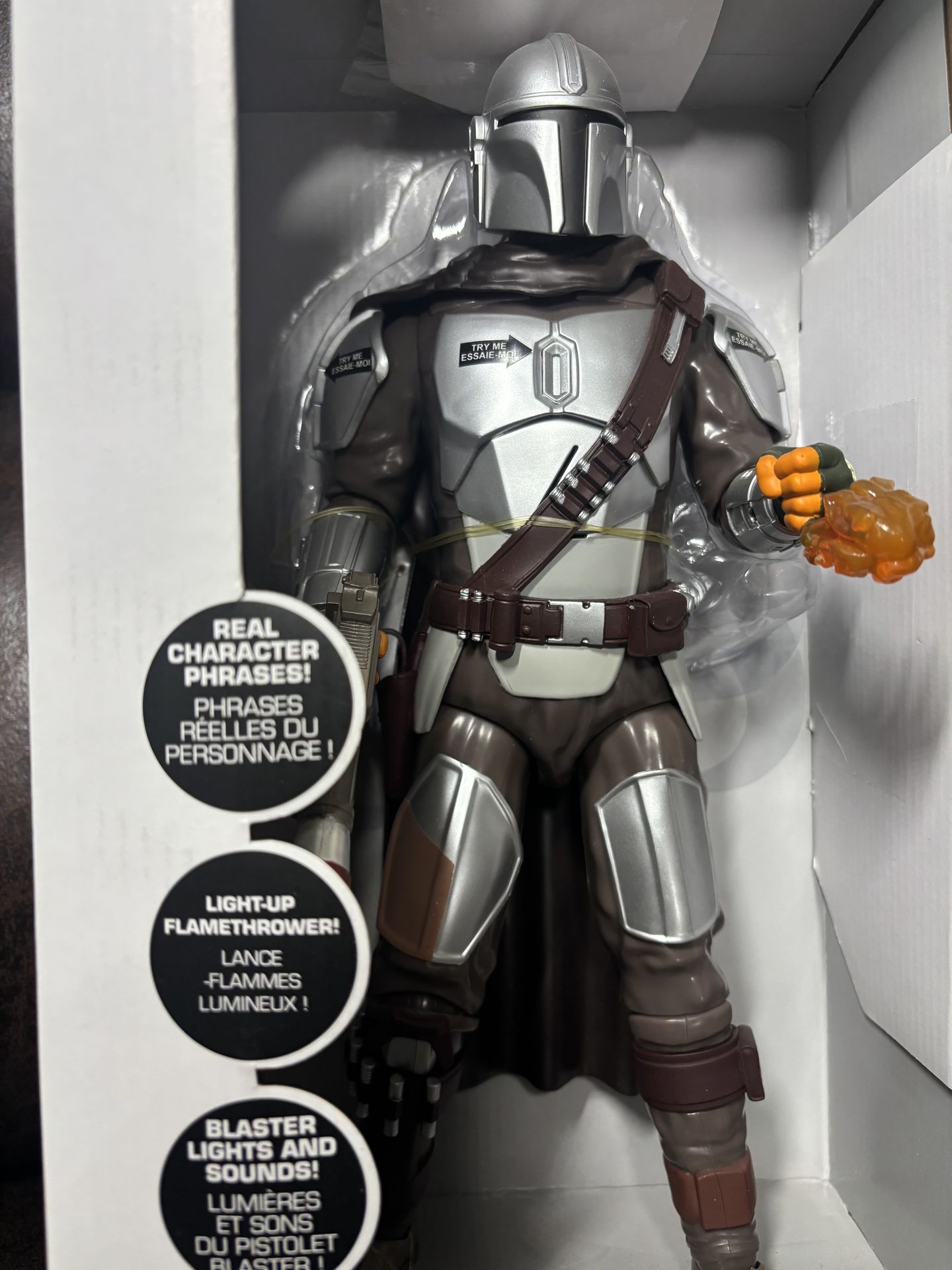 The Mandalorian, talking action figure
