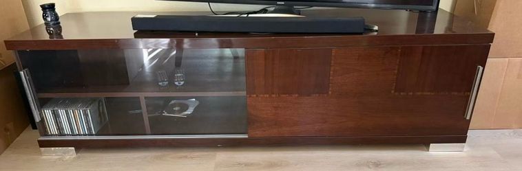 TV stand