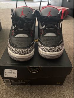 Retro Jordan 3’s cement 6y