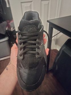 NIKE H