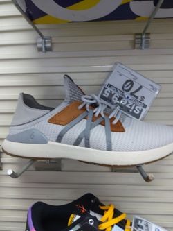 Women's shoes