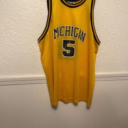 Michigan Basketball Jersey #5 Size XL