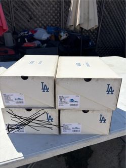 Vans x LA Dodgers Sneakers in Box (size 9, 11.5, 6)